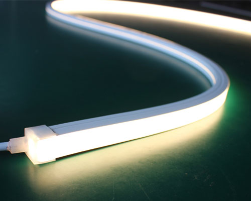 Doskonały produkt: wytłaczany neonowy pasek świetlny LED