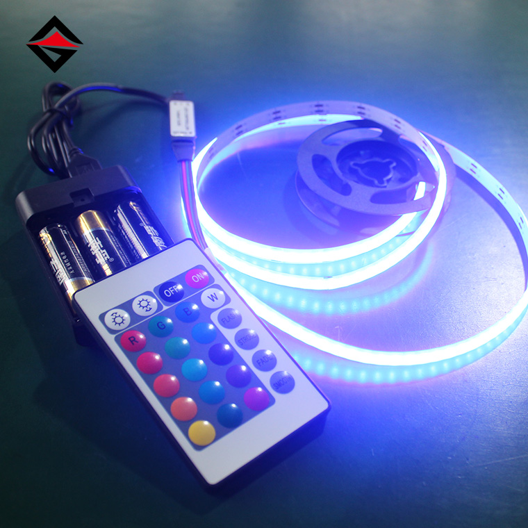 5 V RGB Cob Pasek LED z 24-klawiszowym zdalnym sterowaniem USB i pudełkiem baterii